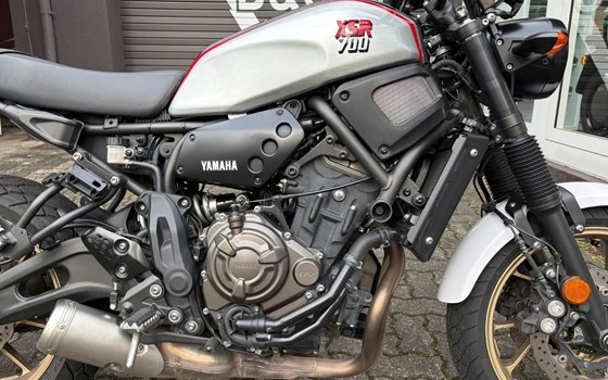 Gebrauchtmotorrad Yamaha XSR700 XTribute - Bild 11