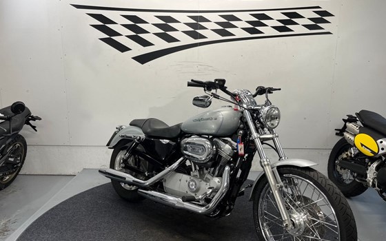 Gebrauchtmotorrad Harley-Davidson Sportster XL 883 - Bild 1