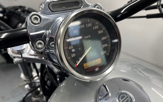 Gebrauchtmotorrad Harley-Davidson Sportster XL 883 - Bild 7