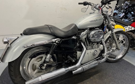 Gebrauchtmotorrad Harley-Davidson Sportster XL 883 - Bild 8