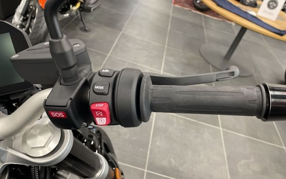 Gebrauchtmotorrad BMW F 900 R - Bild 12