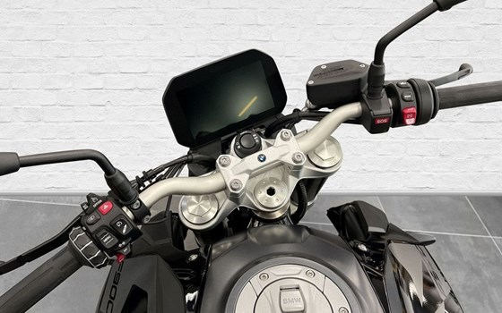 Gebrauchtmotorrad BMW F 900 R - Bild 6