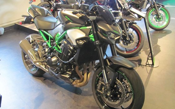 Gebrauchtmotorrad Kawasaki Z900 - Bild 1