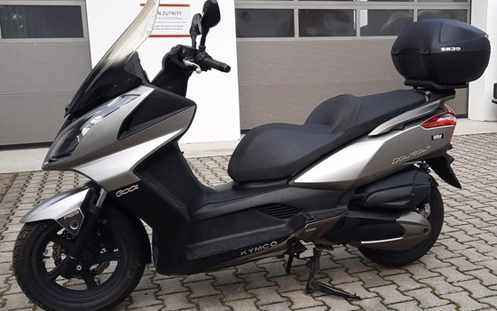 Gebrauchtmotorrad Kymco Downtown 300i - Bild 6
