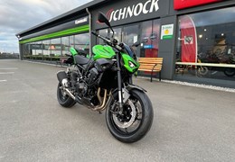 Neumotorrad Kawasaki Z900