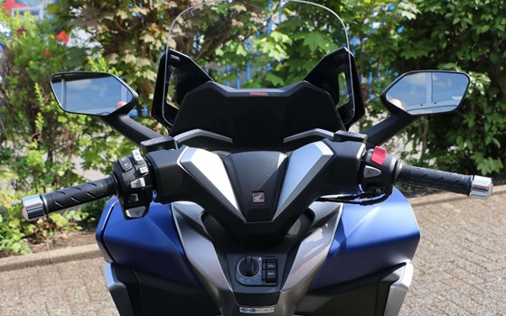 Gebrauchtmotorrad Honda Forza 350 - Bild 7