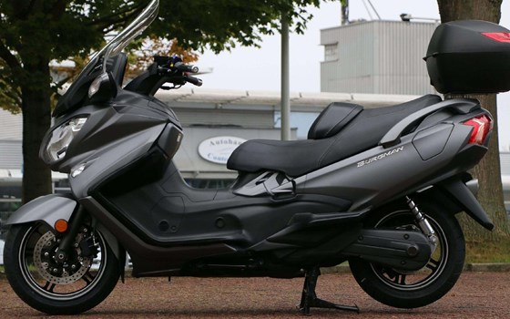 Gebrauchtmotorrad Suzuki Burgman 650 - Bild 1