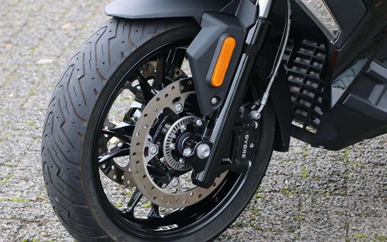 Gebrauchtmotorrad BMW C 400 X - Bild 3