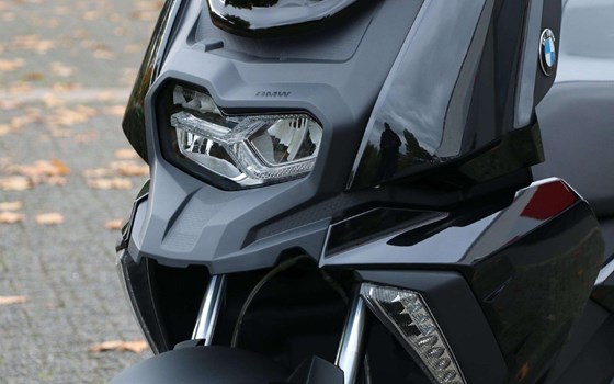 Gebrauchtmotorrad BMW C 400 X - Bild 8