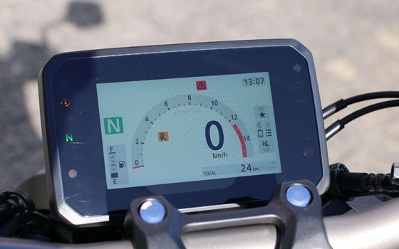 Gebrauchtmotorrad Honda CB650R - Bild 3