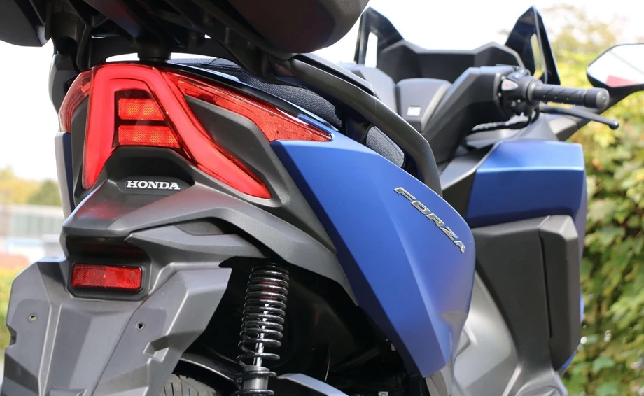 Angebot Honda Forza 125 Bild 7: Angebot Honda Forza 125