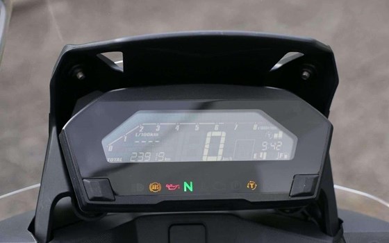 Gebrauchtmotorrad Honda NC750X DCT - Bild 7