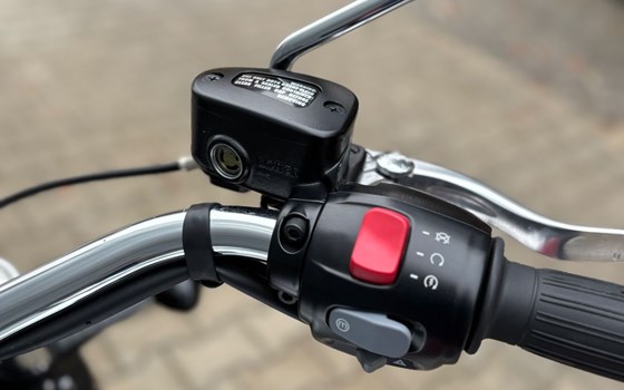 Gebrauchtmotorrad Triumph Bonneville Speedmaster - Bild 20