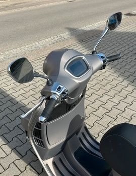 Gebrauchtmotorrad Vespa GTS 125 Super Tech - Bild 5