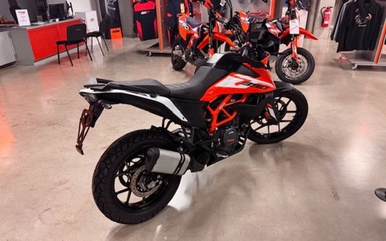 Gebrauchtmotorrad KTM 390 Adventure - Bild 6