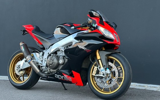 Gebrauchtmotorrad Aprilia RSV 4 - Bild 3
