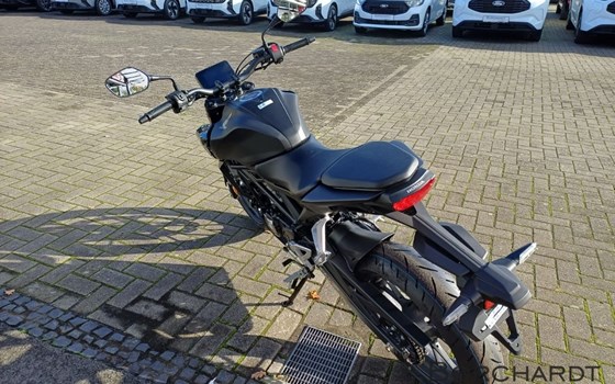 Neufahrzeug Honda CB125R - Bild 7