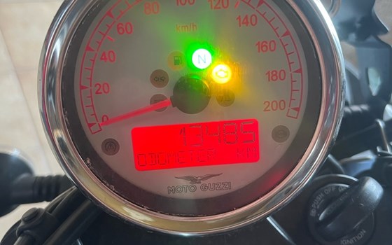 Gebrauchtmotorrad Moto Guzzi V9 Bobber - Bild 6