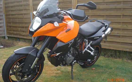 Gebrauchtmotorrad KTM 990 Supermoto - Bild 1