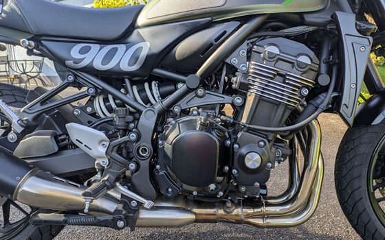 Gebrauchtmotorrad Kawasaki Z900 RS - Bild 1