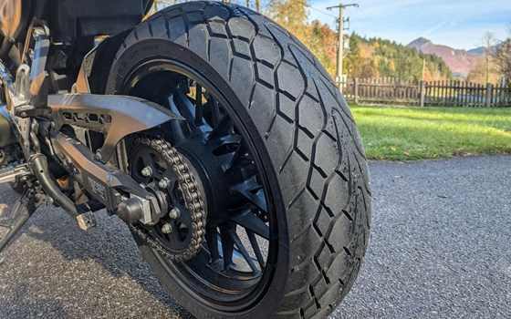 Gebrauchtmotorrad Kawasaki Z900 RS - Bild 7