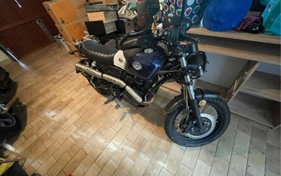 Gebrauchtmotorrad Online RT 125 - Bild 2
