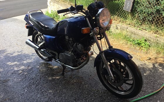 Gebrauchtmotorrad Yamaha TR1 - Bild 6