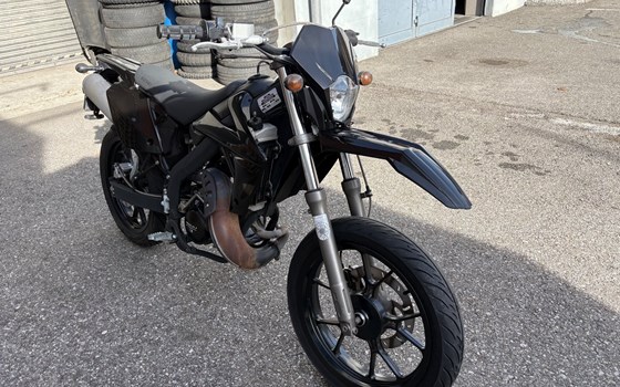 Gebrauchtmotorrad Rieju MRT 50 - Bild 3