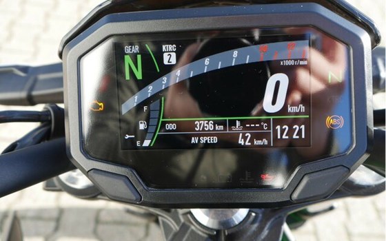 Gebrauchtmotorrad Kawasaki Z650 - Bild 19