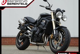 Triumph Street Triple
