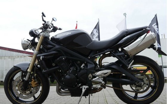 Gebrauchtmotorrad Triumph Street Triple - Bild 15