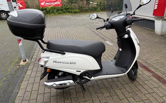 Gebrauchtmotorrad Suzuki Address 125 - Bild 3
