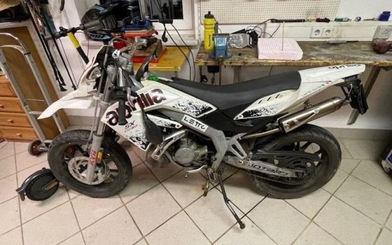 Gebrauchtmotorrad Aprilia SX 50 Supermoto - Bild 7