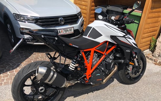 Gebrauchtmotorrad KTM 1290 Super Duke R - Bild 1