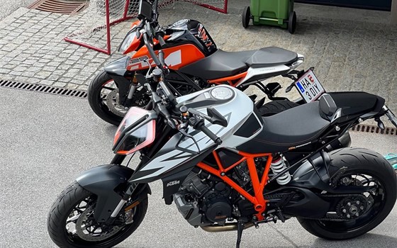Gebrauchtmotorrad KTM 1290 Super Duke R - Bild 4