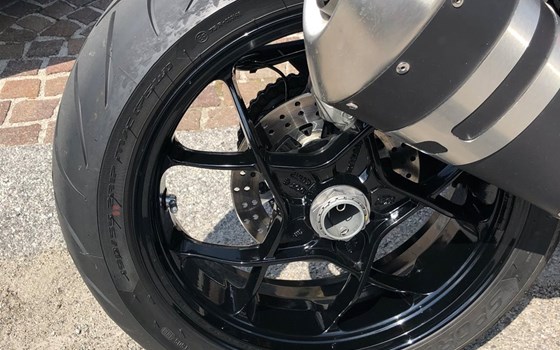 Gebrauchtmotorrad KTM 1290 Super Duke R - Bild 9