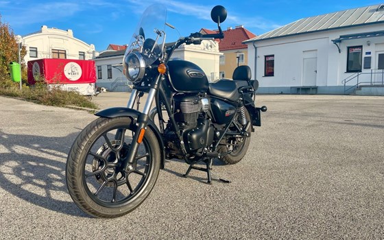 Gebrauchtmotorrad Royal Enfield Meteor 350 Stellar - Bild 3