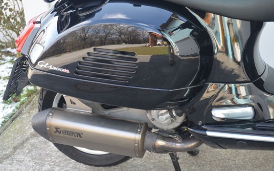 Gebrauchtmotorrad Vespa GTS 300 i.e. - Bild 3