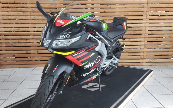 Gebrauchtmotorrad Aprilia RS 125 Replica - Bild 3