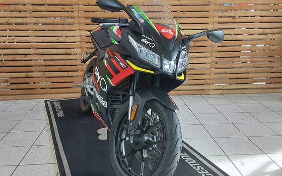 Gebrauchtmotorrad Aprilia RS 125 Replica - Bild 4