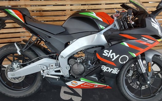 Gebrauchtmotorrad Aprilia RS 125 Replica - Bild 5