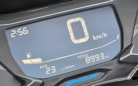 Gebrauchtmotorrad Honda PCX125 - Bild 12