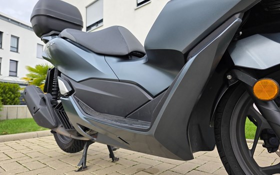 Gebrauchtmotorrad Honda PCX125 - Bild 18
