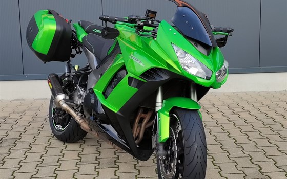 Gebrauchtmotorrad Kawasaki Z1000SX - Bild 1