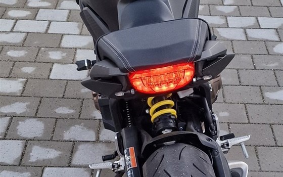 Gebrauchtmotorrad Honda CB 650 - Bild 5