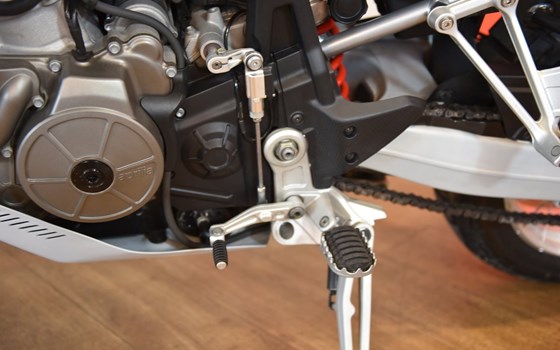 Gebrauchtmotorrad Aprilia Tuareg 660 - Bild 7