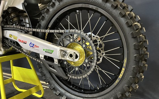 Neufahrzeug Triumph TF 450-X - Bild 5