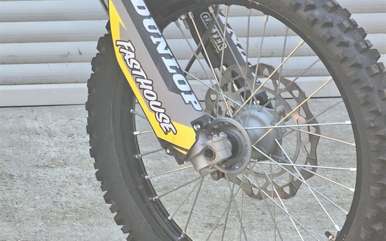 Gebrauchtmotorrad Suzuki RM-Z450 - Bild 5