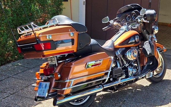 Gebrauchtmotorrad Harley-Davidson Electra Glide Ultra Classic FLHTCU - Bild 6