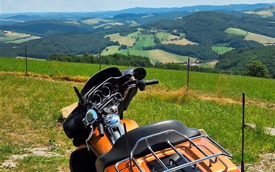 Gebrauchtmotorrad Harley-Davidson Electra Glide Ultra Classic FLHTCU - Bild 9